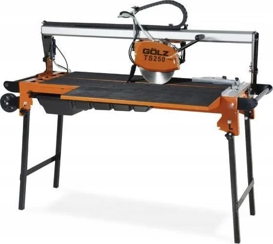 Beschaffung einer Fliesenschneidemaschine GOLZ TS250 mit Trennscheibe