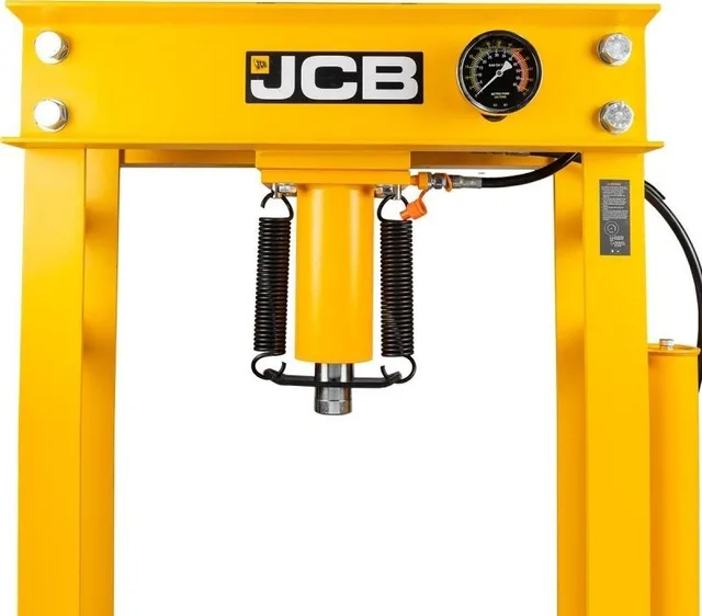 JCB Hydraulische Bodenpresse 40 t mit Manometer