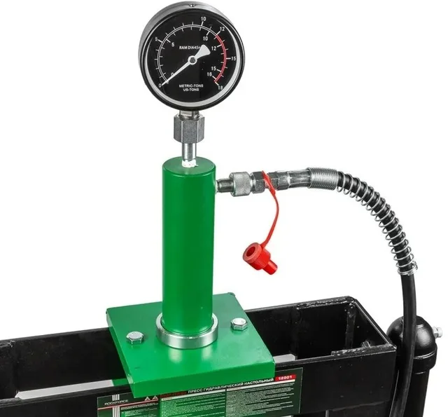 Rockforce Niedrige Hydraulikpresse mit Manometer und Pumpe, 12 t