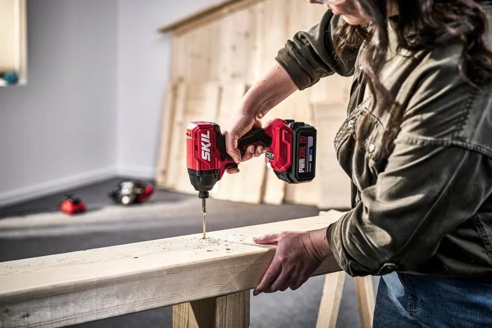 DRIVER IMPACT CORDLESS 3211CA 20 V BL
