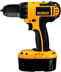 Bohrschrauber Dewalt DC721KB 18 V, 2 Akkus à 2,6 Ah